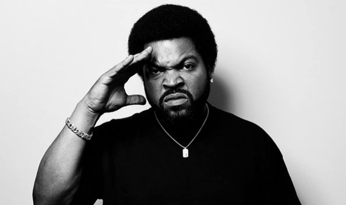 Can We Rub Ice Cube On Face Daily